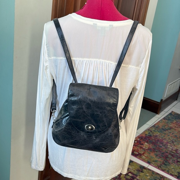 Patricia Nash  backpack  knapsack  mini backpack crinkle, leather charcoal gray - Picture 3 of 15